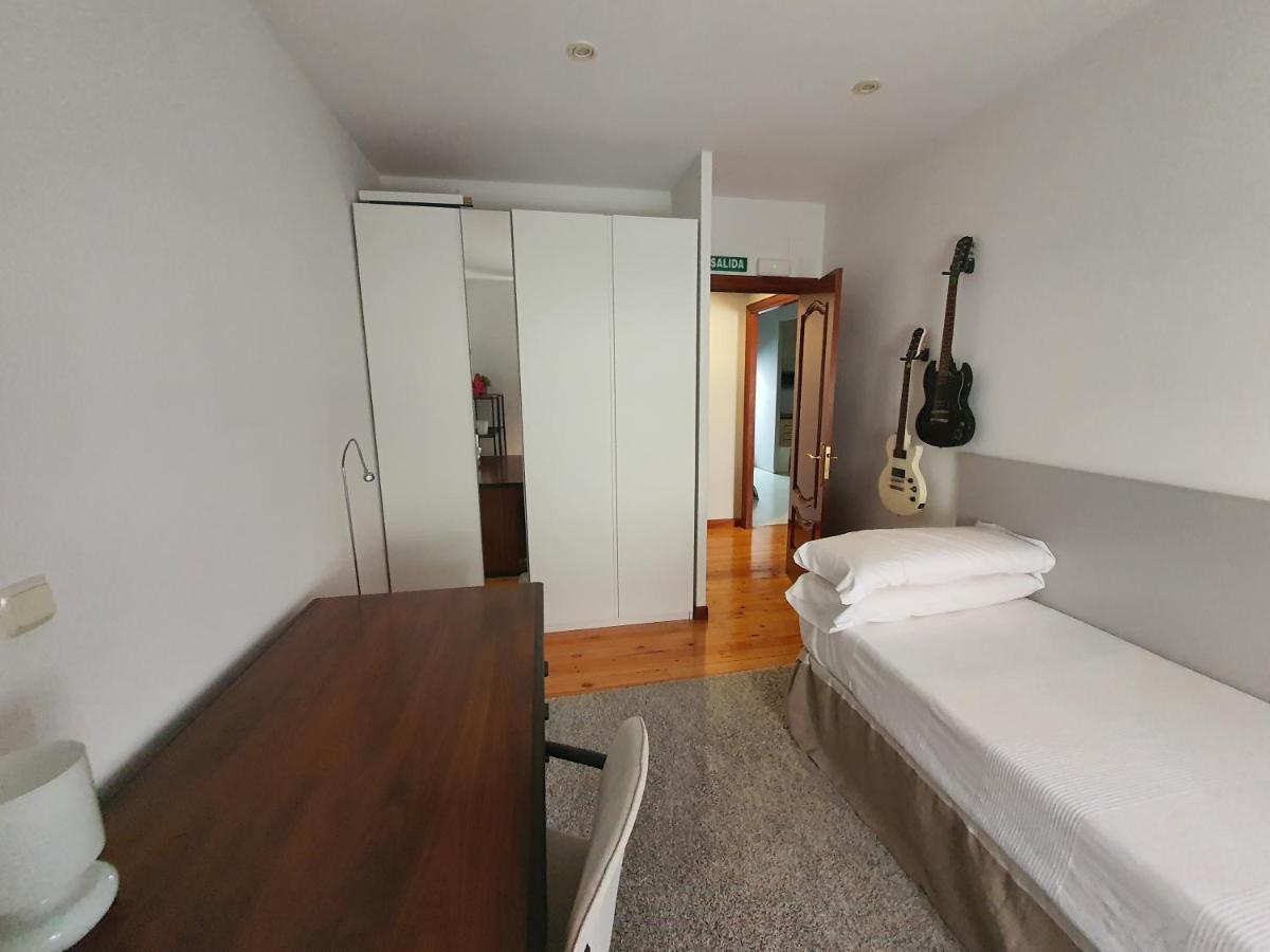 Teo Apartment Pamplona Luaran gambar